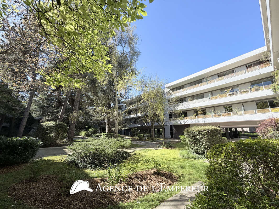 Appartement à RUEIL-MALMAISON