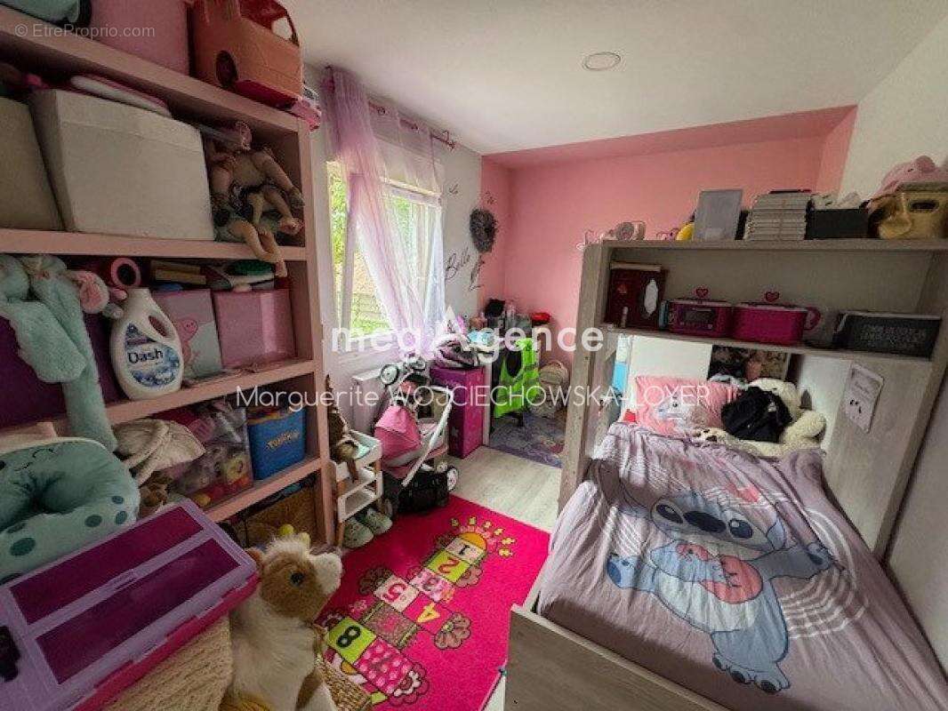 Maison à FRESNAY-SUR-SARTHE