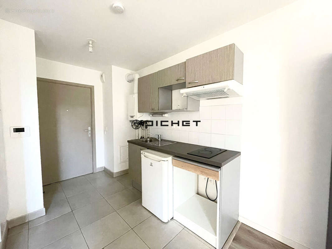 Appartement à BREUILLET