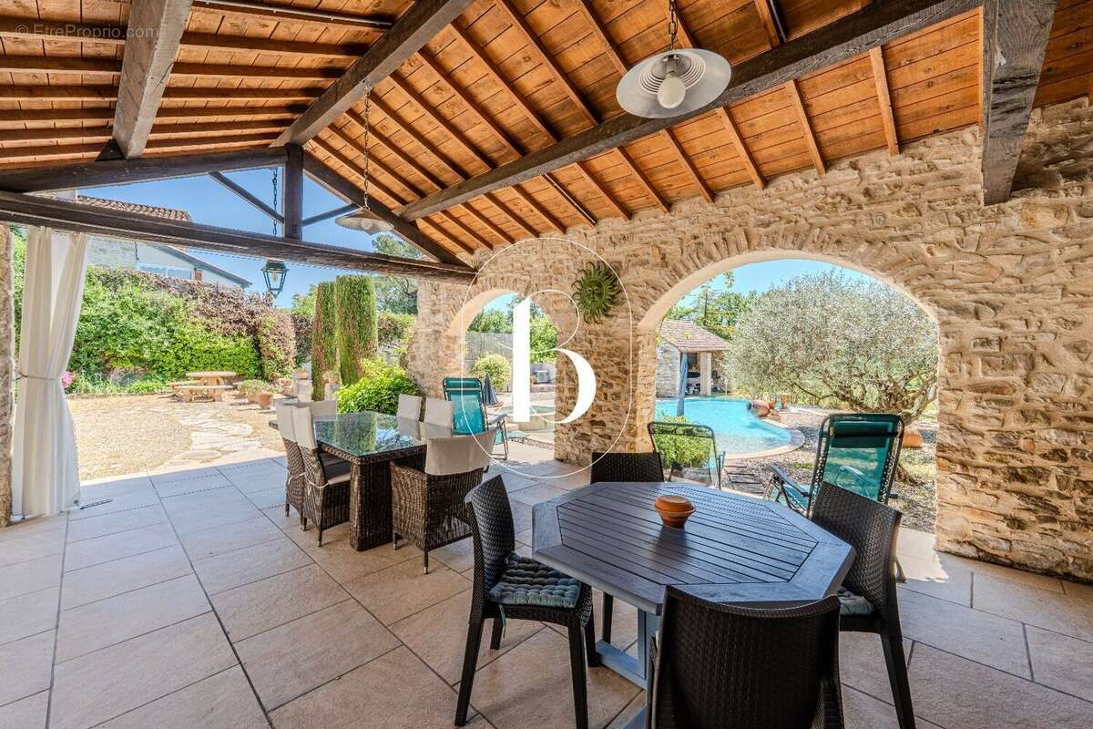 Maison à UZES