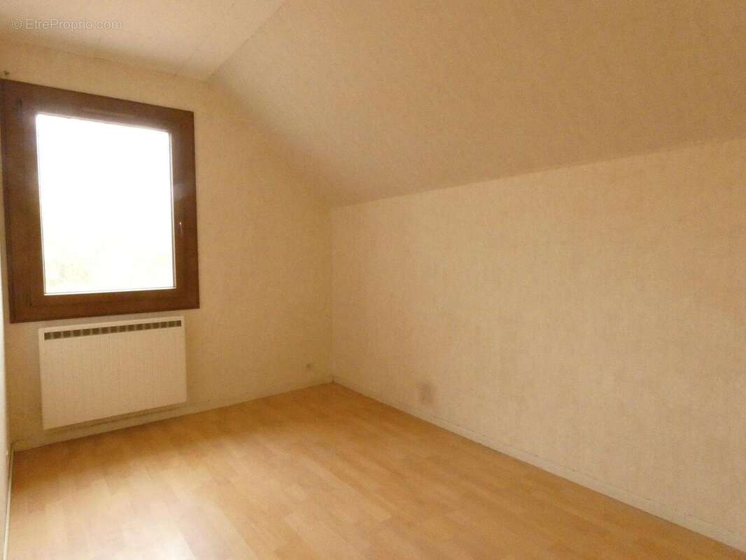 Maison à SAINT-PERE-SUR-LOIRE