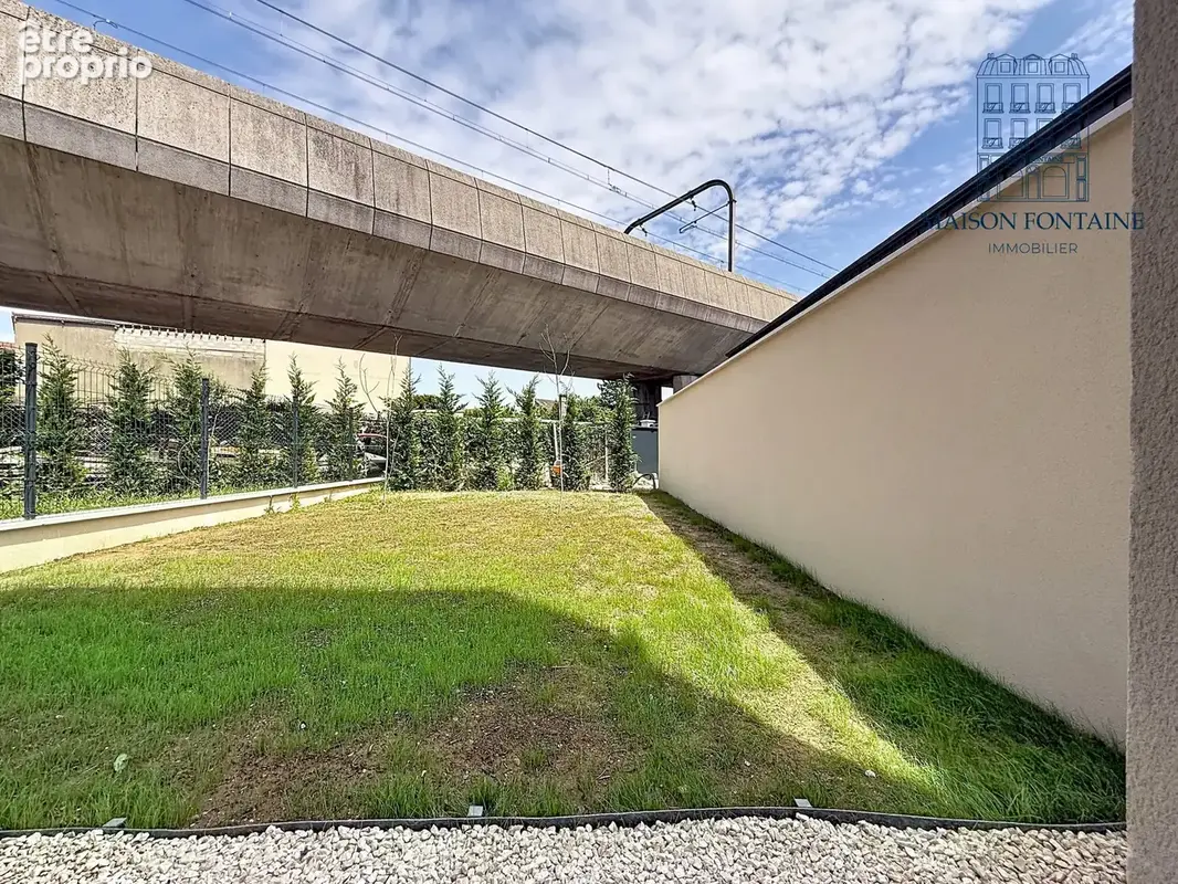 Maison 6 pièces 117 m² à vendre à Neuilly-Plaisance (93360) - photo 3