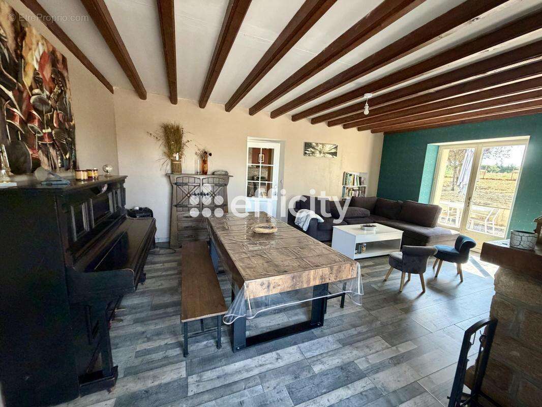 Maison 160 m² à Acigne  - photo 11