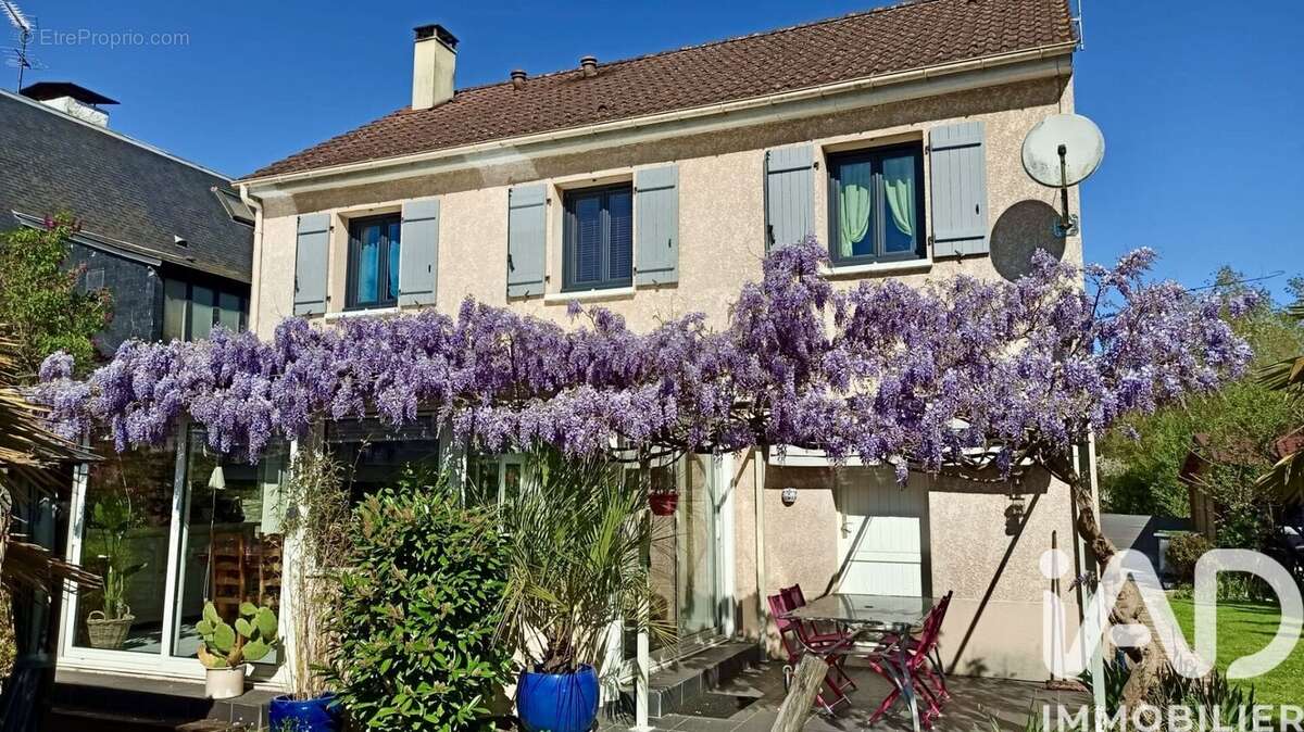 Photo 2 - Maison à HARDRICOURT