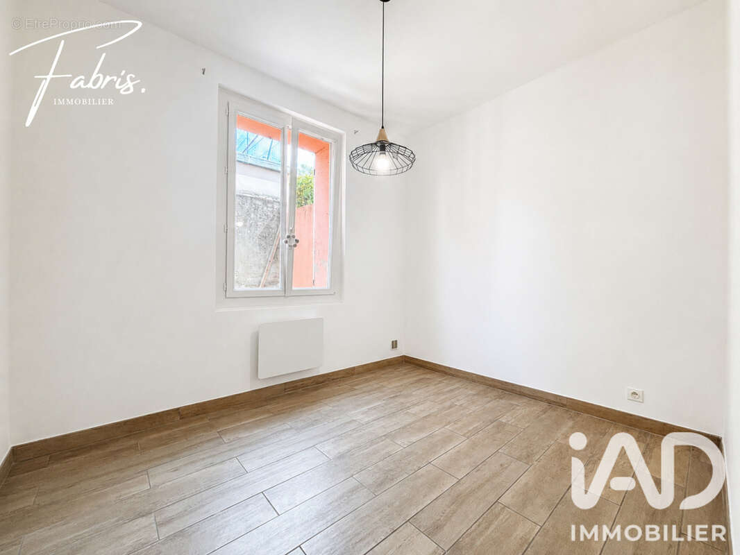 Appartement 55 m² à Toulon  - photo 6