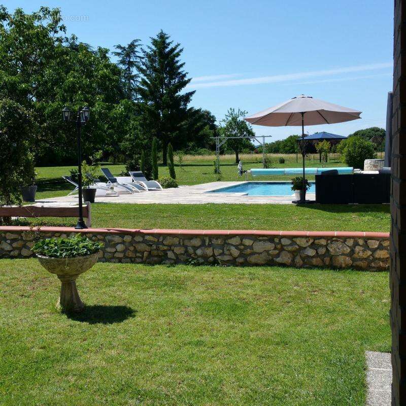 Maison à LISLE-SUR-TARN