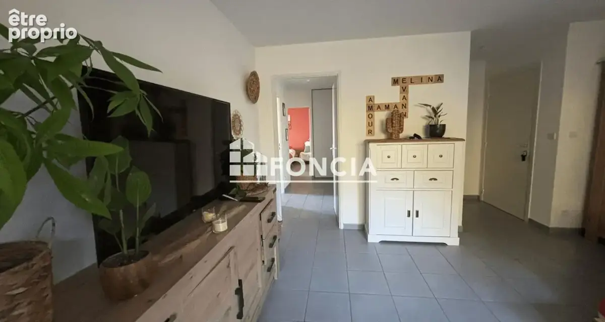 EXCLUSIVITÉ - LUNEL - T4 de 75 m² avec terrasse et 2 parkings, idéal investisseur, loué jusqu'en MAI 2027 - photo 6