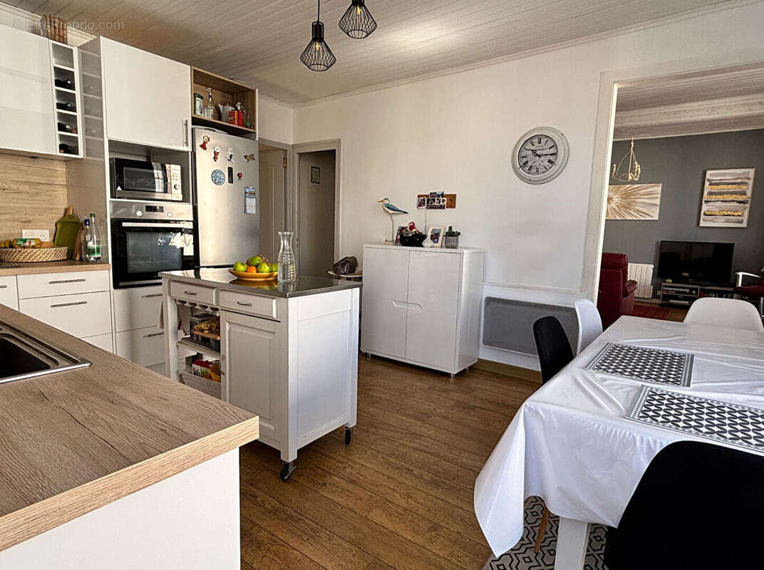 Appartement Rochefort 120 m2 avec terrasse. - photo 5