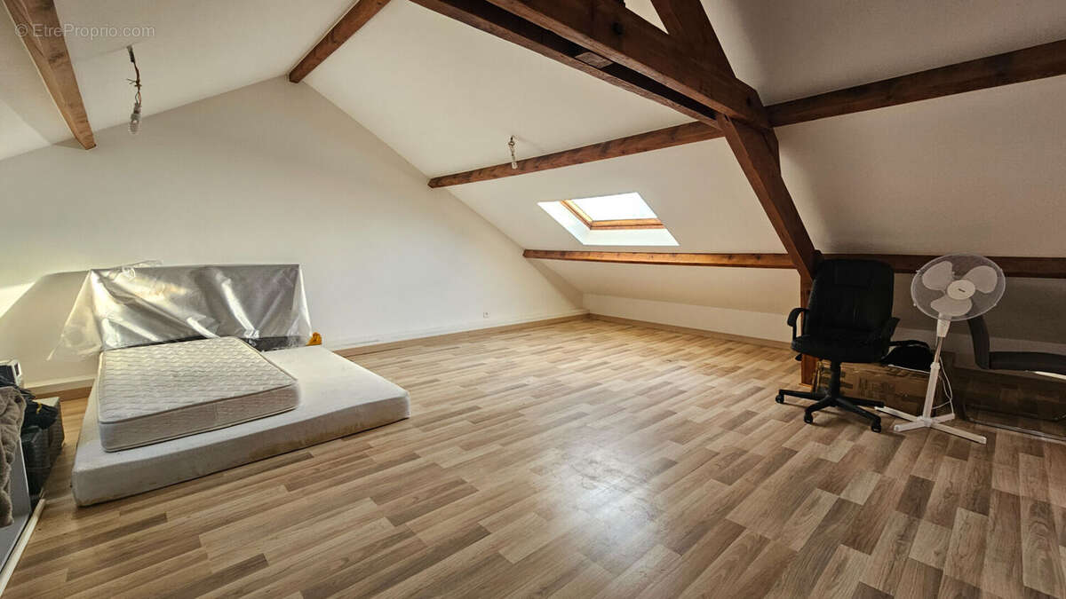 Maison à MORANGIS