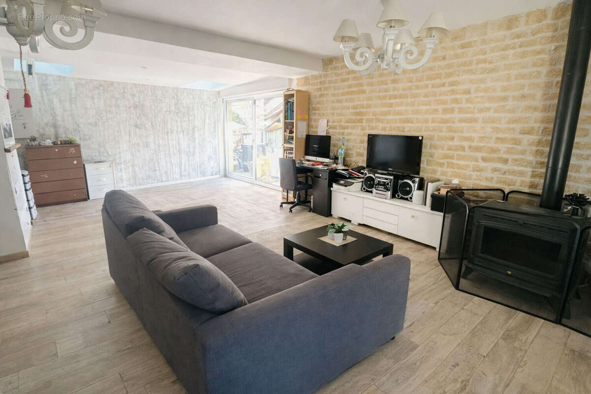 Maison à PERCENEIGE