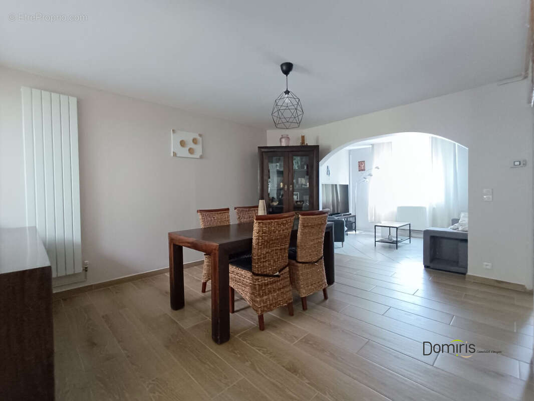 Maison 90 m² à Hem  - photo 2