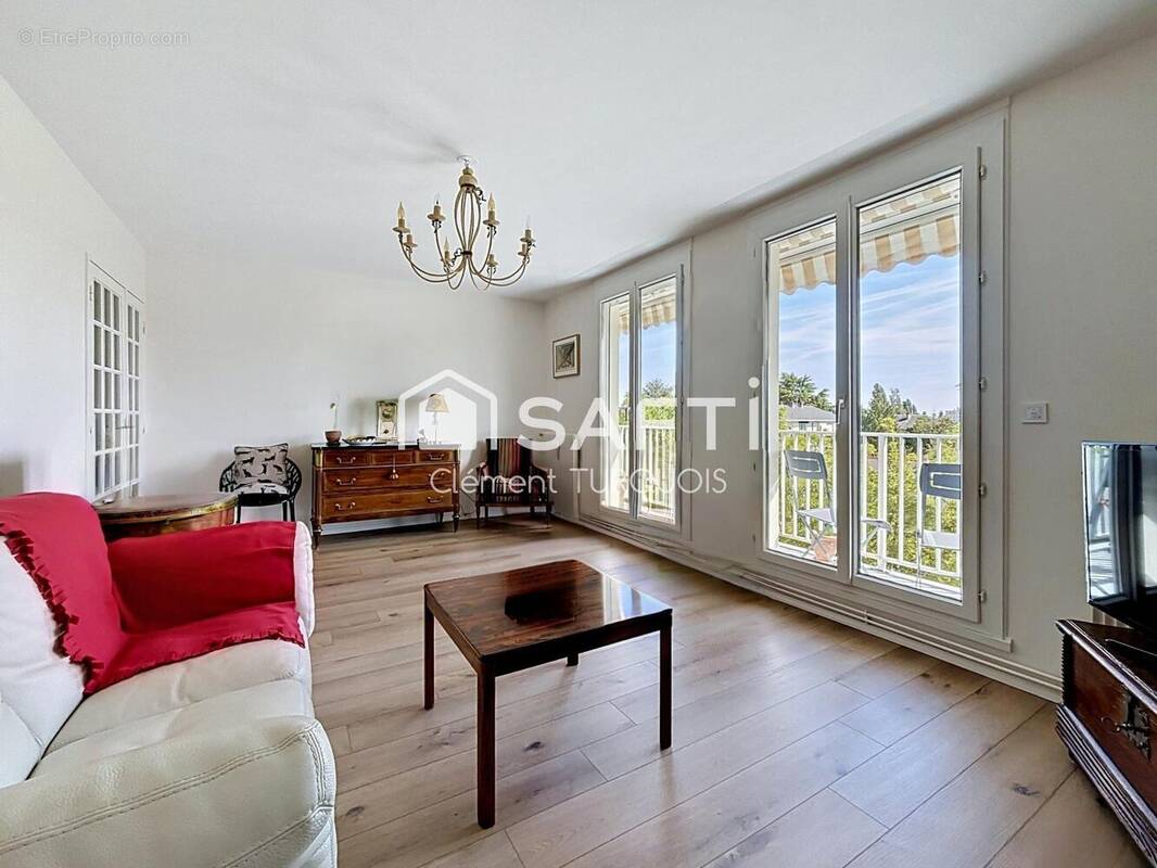 Photo 1 - Appartement à SAINT-CYR-SUR-LOIRE