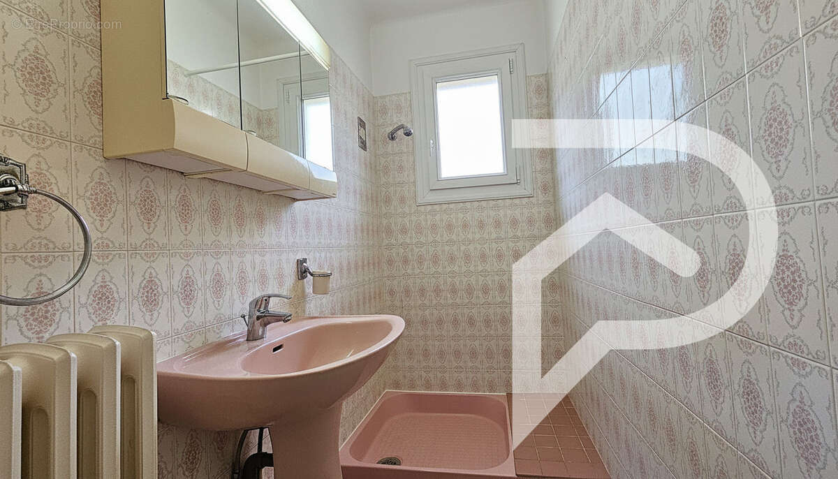 Maison à ESTREES-SAINT-DENIS