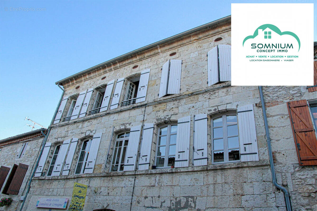 Maison à SAINT-CLAR