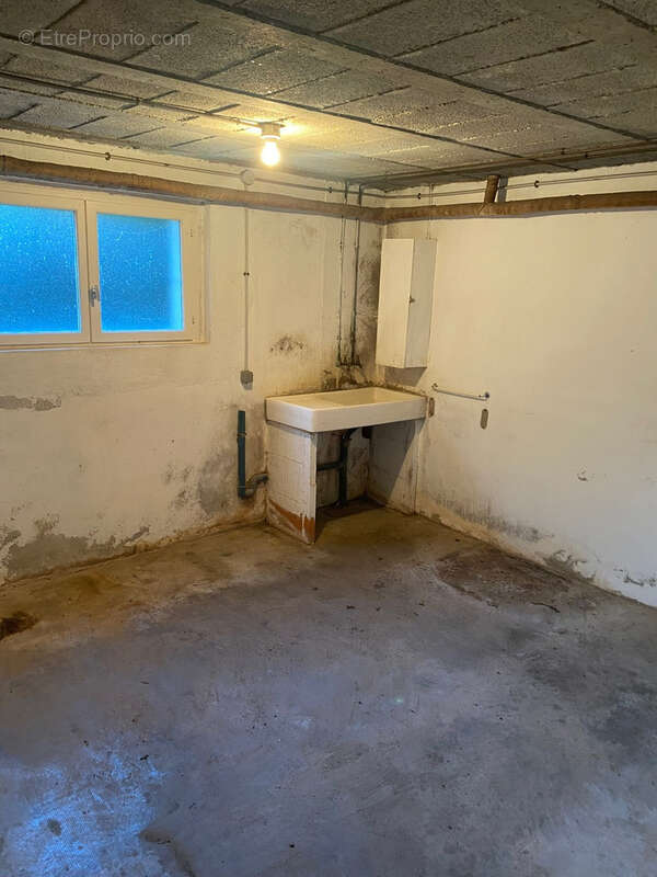 Maison à MINIAC-MORVAN