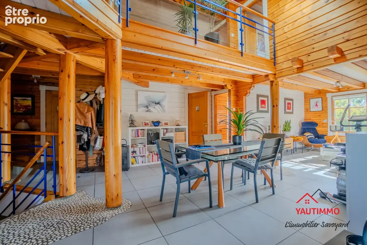 Maison Norvégienne à Pers-Jussy   7 pièces, 5 chambres   193 m2 utiles   Terrain de 1 458 m2 - photo 6