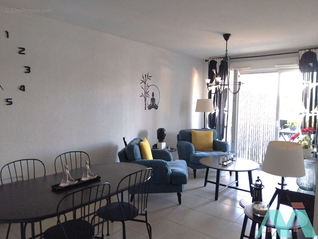 À VENDRE   Appartement T3 de 55 m2 avec terrasse, box et parking   Vidauban - photo 2