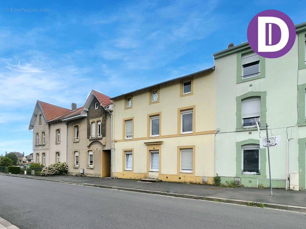 Appartement à VITRY-SUR-ORNE