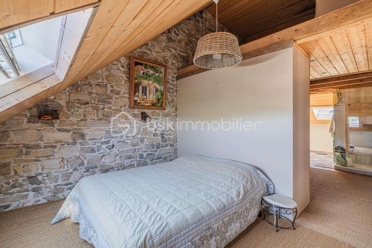 Authentique propriété de caractère 9 pièces de 362 m2 au cœur du Bugey - photo 20