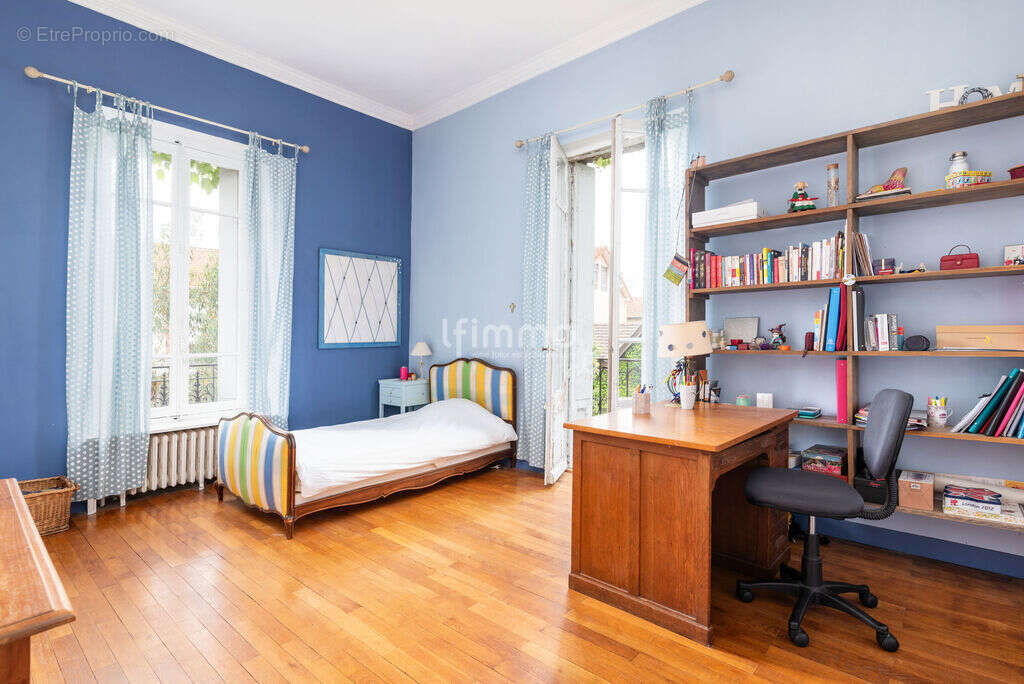 435 m² pour Coworquie  étudiante ou intergénérationnelle - photo 18