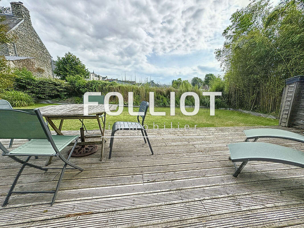 Maison à BLAINVILLE-SUR-MER