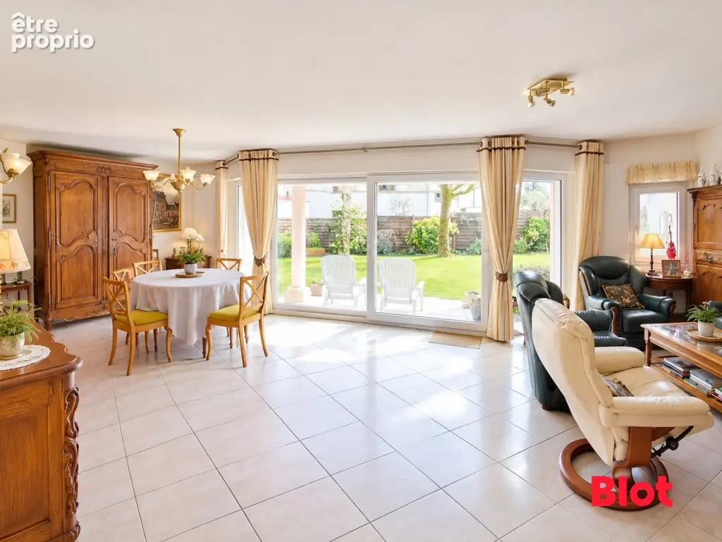 Maison 7 pièces 186 m² à vendre à Vannes (56000) - photo 4