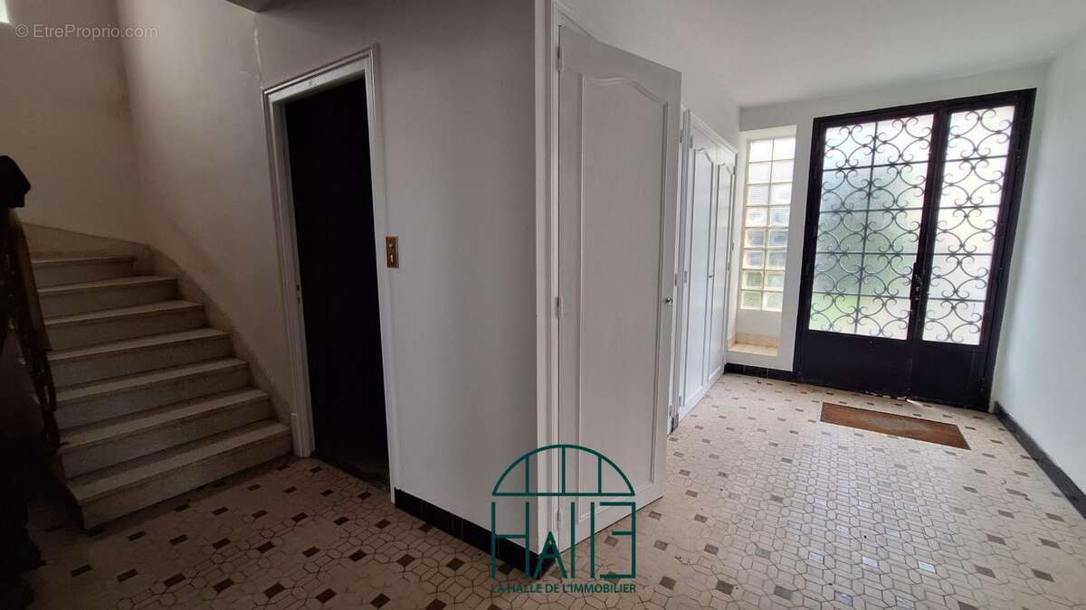 Maison à SAINT-JUNIEN