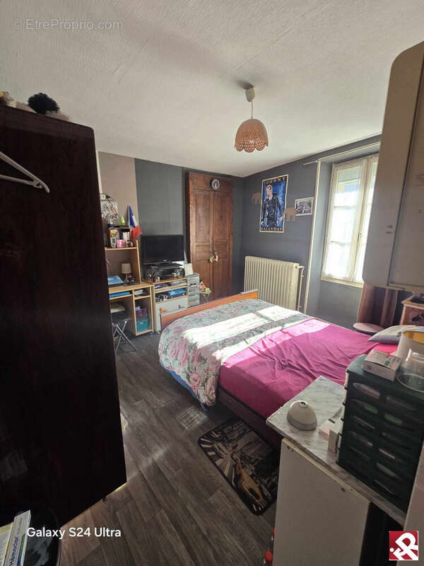 Maison à SAINTE-FEYRE