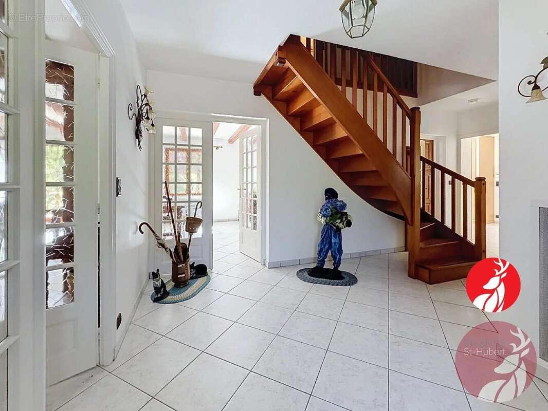 Maison 195 m² à Barbizon  - photo 3