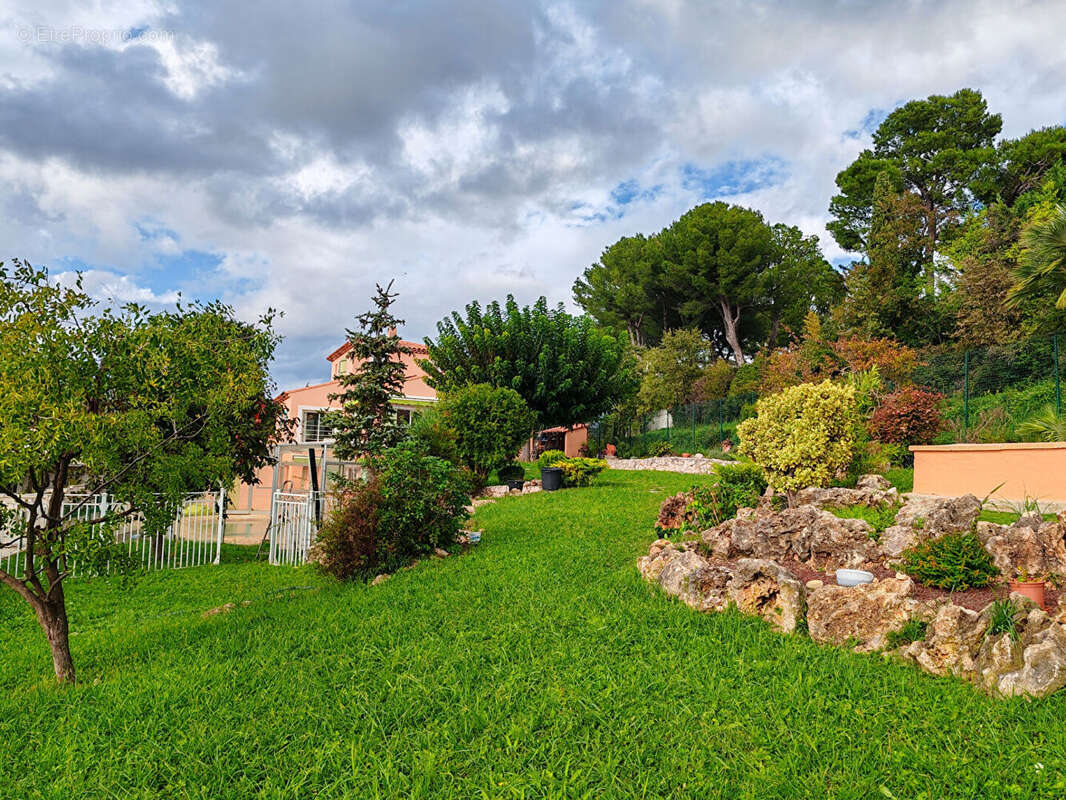 Maison à MARSEILLE-11E