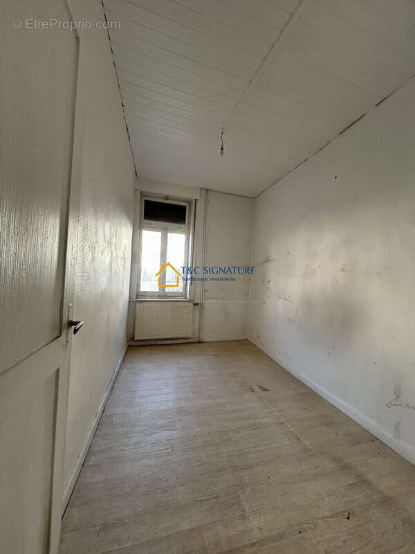 2ème bureau - Maison à TOURCOING