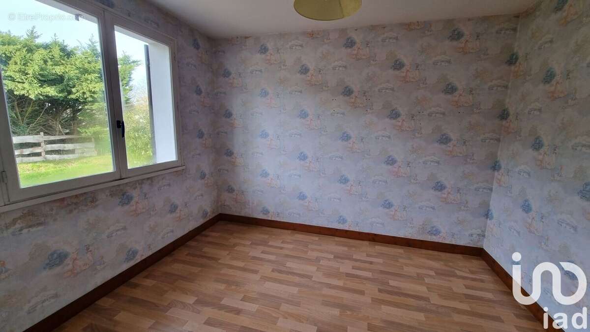 Maison 99 m² à Saint-Jean-Froidmentel  - photo 5
