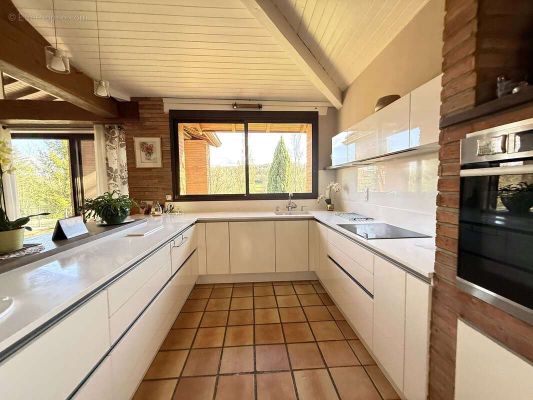 Maison à VIGOULET-AUZIL