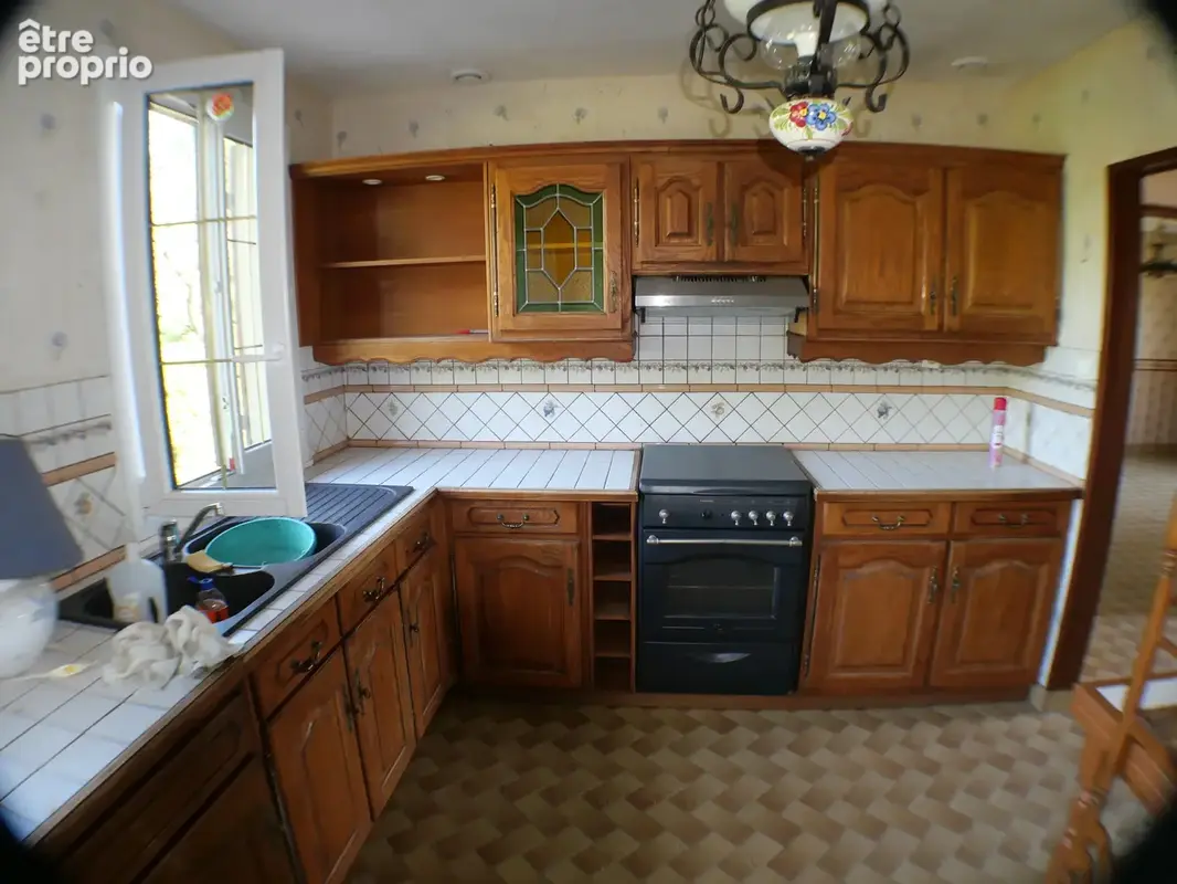 Charmante maison 6 pièces à Favières. - photo 4