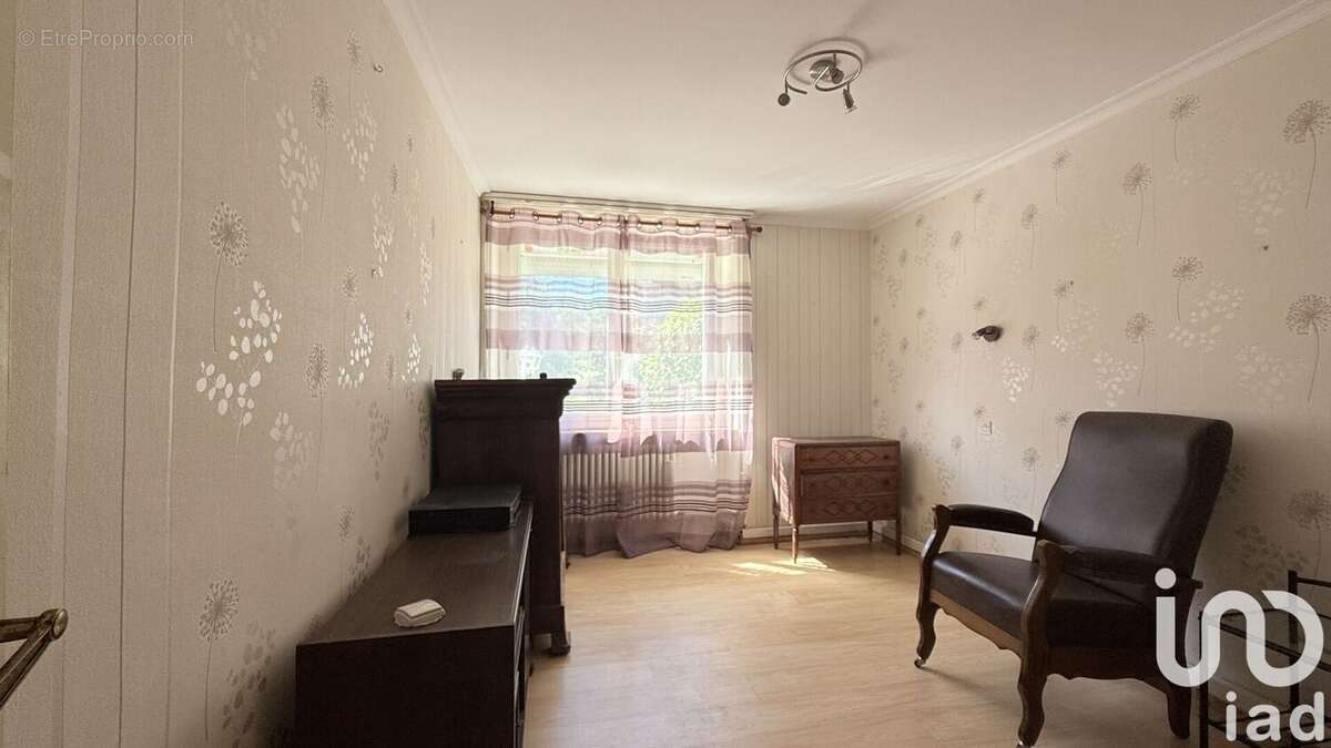 Photo 7 - Maison à LE ROC-SAINT-ANDRE