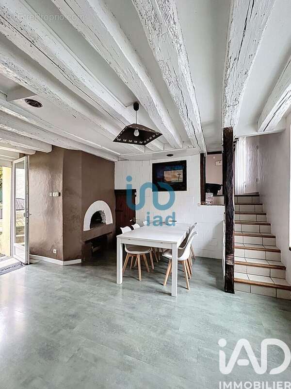 Photo 2 - Maison à CHESSY