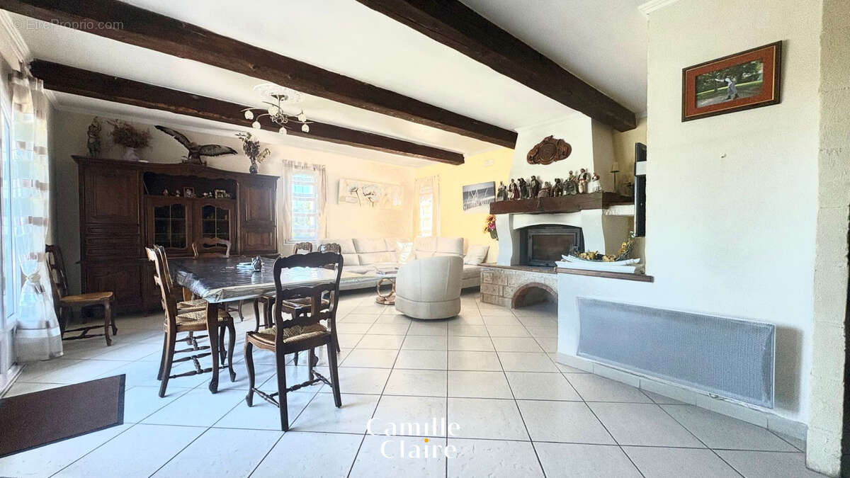 Maison à SAINT-SAVOURNIN