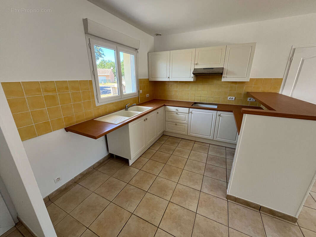 Maison bord du lac Aureilhan - photo 3