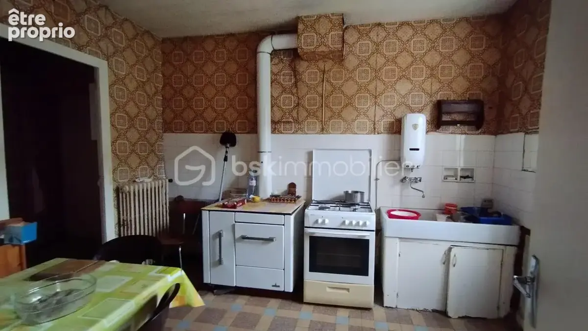 A saisir longere 3 chambres nombreuses dependances sur plus de 2 hectares - photo 7