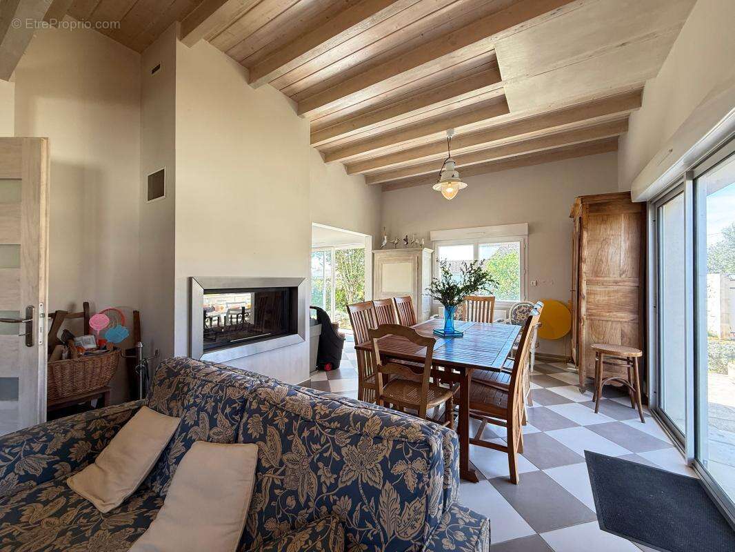 Maison à SAINT-PALAIS-SUR-MER