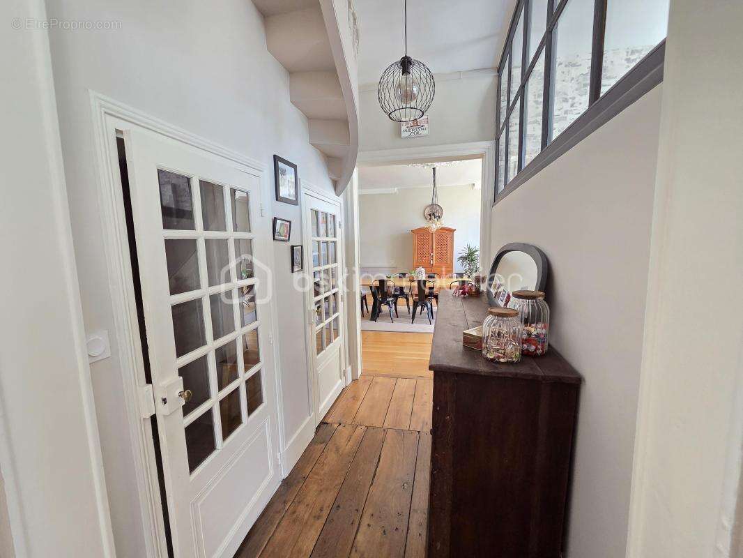 Magnifique Appartement de prestige de 204m² en hyper centre ville de Nevers - photo 26