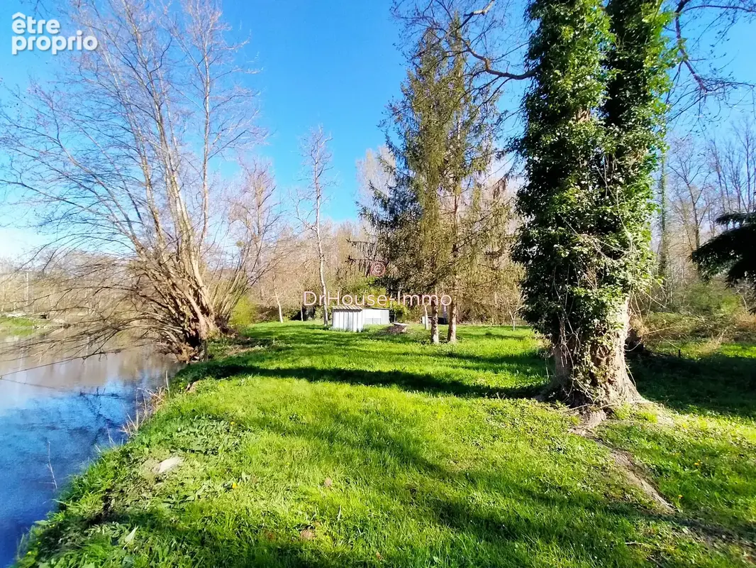 Terrain 4 160 m² à vendre à Saint-Georges-Les-Baillargeaux (86130) - photo 5
