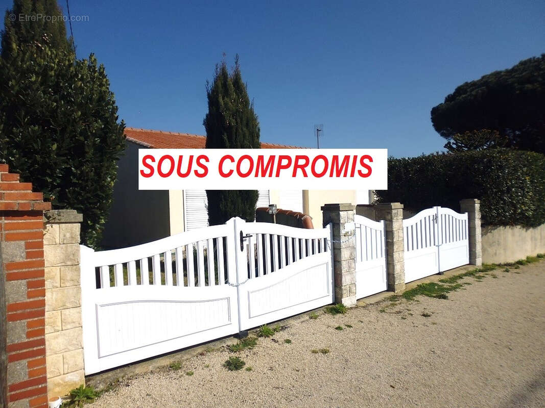 Maison à TALMONT-SAINT-HILAIRE