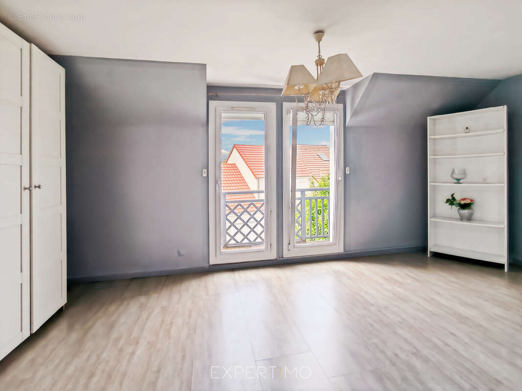 Maison à EMERAINVILLE