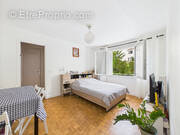 Appartement à SURESNES