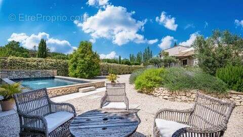 Maison à MAUSSANE-LES-ALPILLES