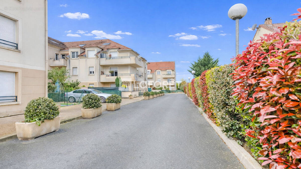 Appartement à PONTAULT-COMBAULT