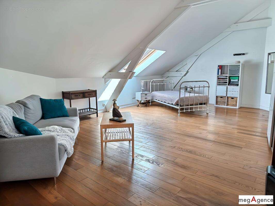 Monselet procé maison familiale jardin garage - photo 6