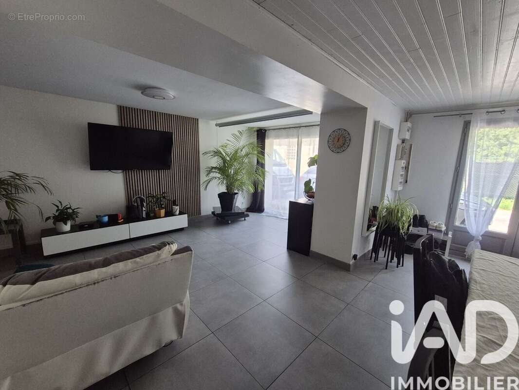Maison 102 m² à Reuil-En-Brie  - photo 6