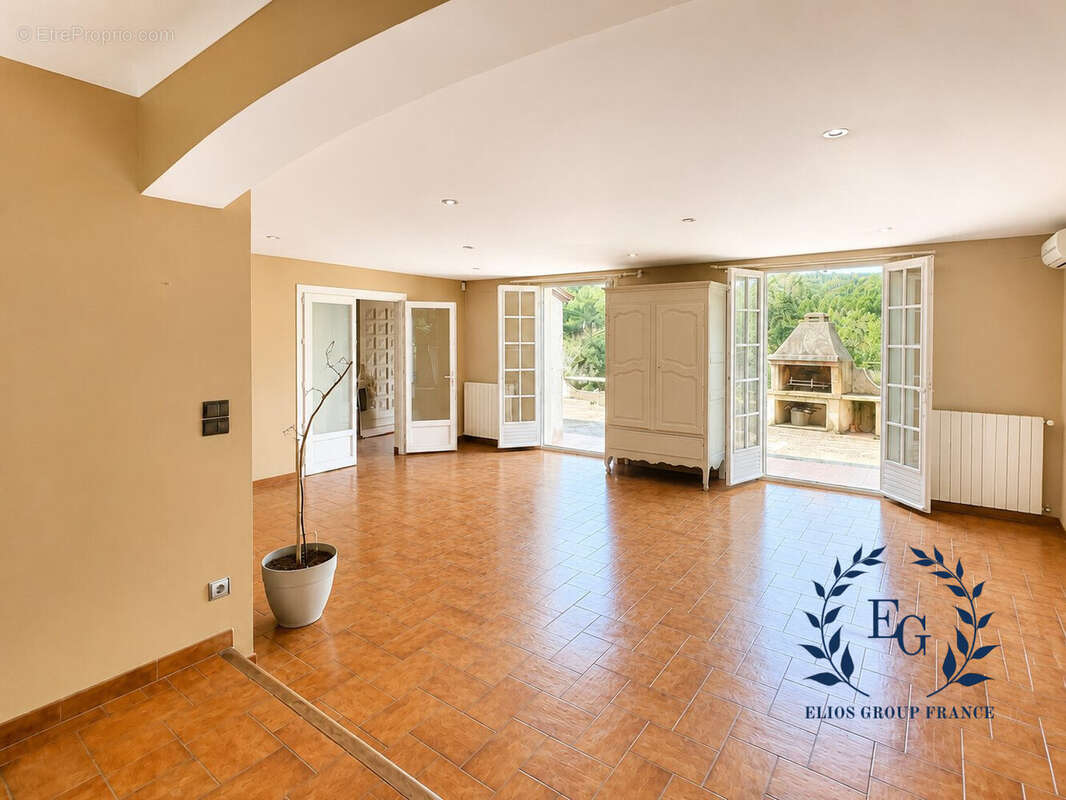 Maison 124 m² à Brignoles  - photo 6
